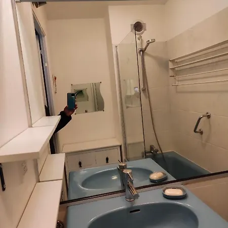 2 Pieces Avec Grande Terrasse, 3 Etoiles, Wifi, Box Pour Vehicule Et Velos Les Sables-dʼOlonne