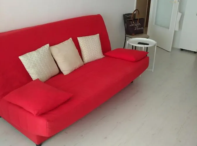 2 Pieces Avec Grande Terrasse, 3 Etoiles, Wifi, Box Pour Vehicule Et Velos Les Sables-dʼOlonne