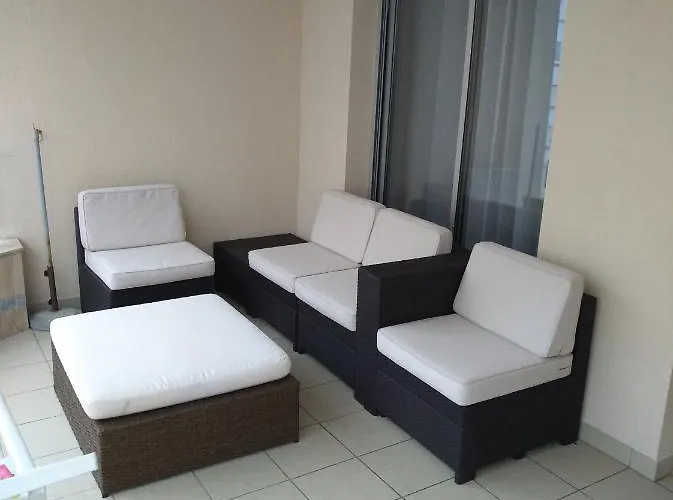 Lägenhet 2 Pieces Avec Grande Terrasse, 3 Etoiles, Wifi, Box Pour Vehicule Et Velos Les Sables-dʼOlonne