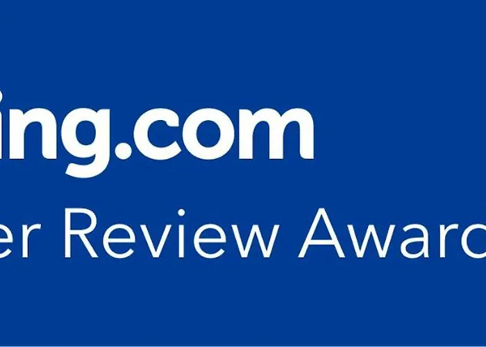 2 Pieces Avec Grande Terrasse, 3 Etoiles, Wifi, Box Pour Vehicule Et Velos Les Sables-dʼOlonne